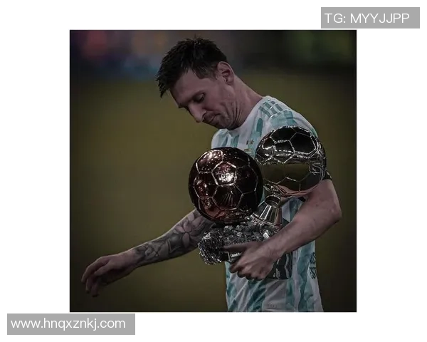 足球巨星们送上暖心祝福 让球迷感受浓浓正能量与希望 足球巨星们送上暖心祝福 让球迷感受浓浓正能量与希望